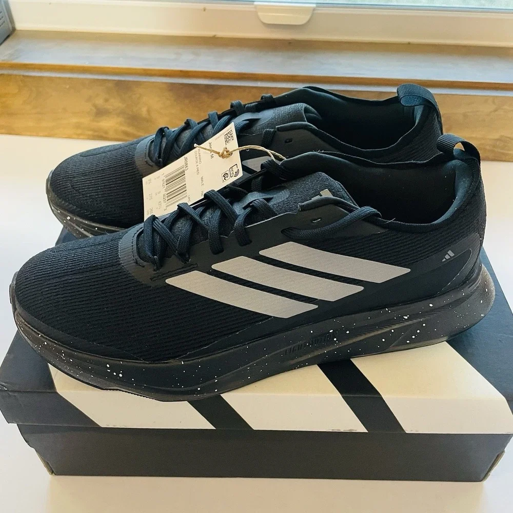 NIB Adidas JogIt 'Black' Running‎ Shoes Sneakers Comfort JR0863 Men's Size 9.5